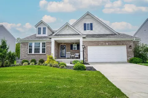 4005 Indigo Ct, Amelia, OH 45102