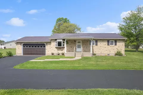 229 Sitting Bull Dr, Jackson Twp, OH 45171