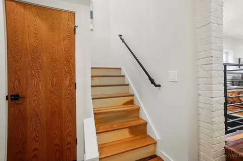 Entry Way - 1428 Main St, Cincinnati, OH 45202 photo 7 of 8