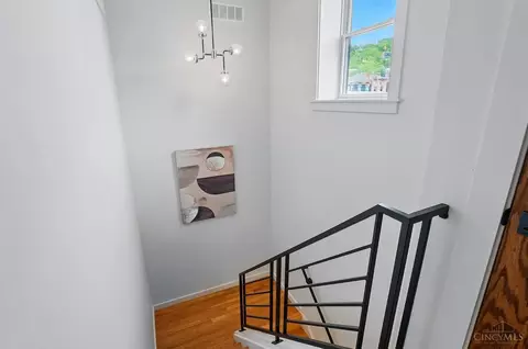 Entry Way - 1428 Main St, Cincinnati, OH 45202 photo 8 of 8