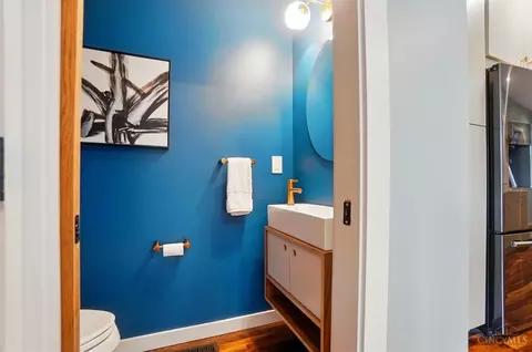Bath - 1428 Main St, Cincinnati, OH 45202 photo 1 of 8