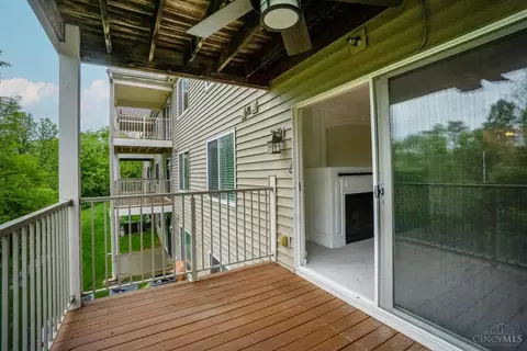 Exterior - 1492 Shadowood Trl, Hamilton Township, OH 45039 photo 4 of 12