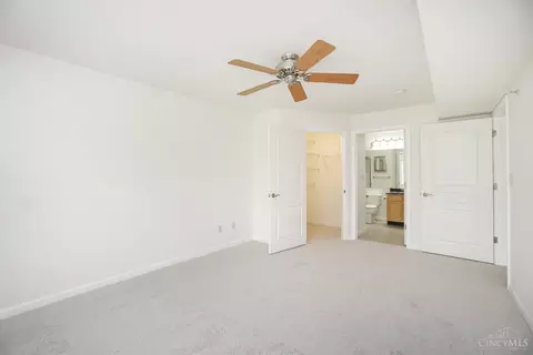 Bedroom - 1492 Shadowood Trl, Hamilton Township, OH 45039 photo 3 of 4