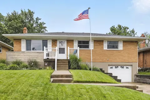 5762 Lawrence Rd, Cincinnati, OH 45248