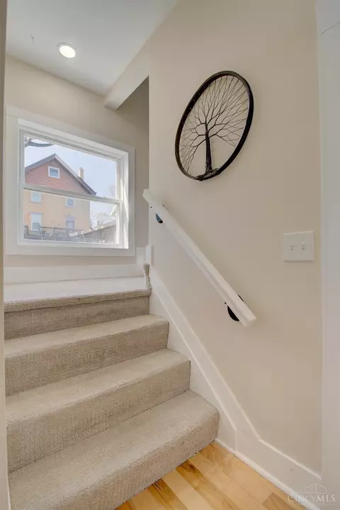Entry Way - 3461 Bevis Ave, Cincinnati, OH 45207 photo 2 of 2