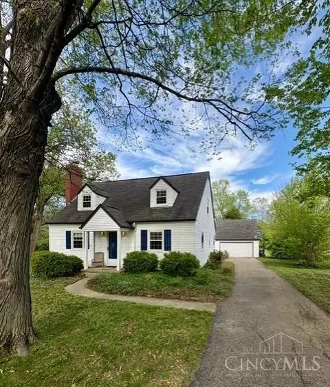 Exterior - 9714 Winton Rd, Cincinnati, OH 45231 photo 2 of 7