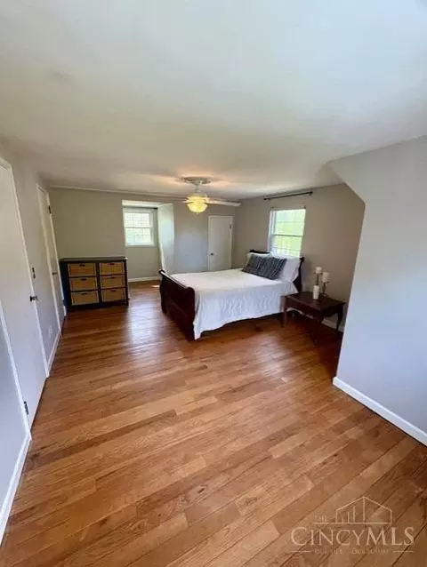 Bedroom - 9714 Winton Rd, Cincinnati, OH 45231 photo 3 of 5