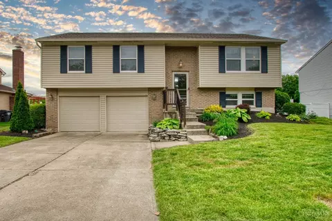 4949 Riverwatch Dr, Cincinnati, OH 45238