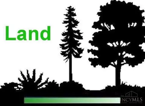 6141 Benneville St, Cincinnati, OH 45230