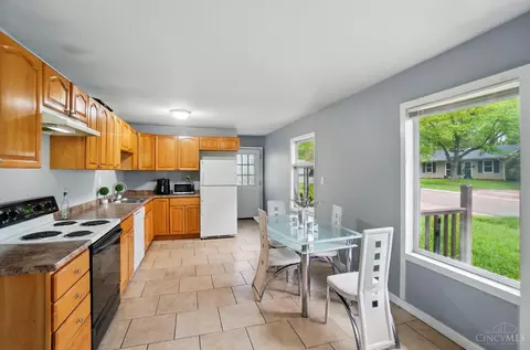 Kitchen - 2489 Schon Dr, Cincinnati, OH 45231 photo 1 of 1