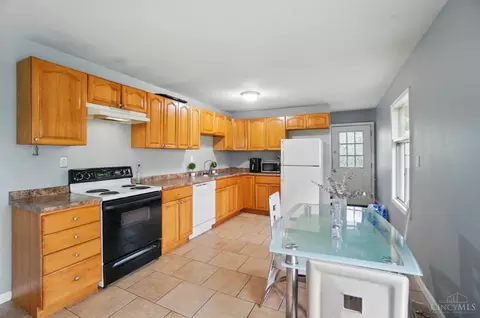 Other - 2489 Schon Dr, Cincinnati, OH 45231 photo 4 of 6