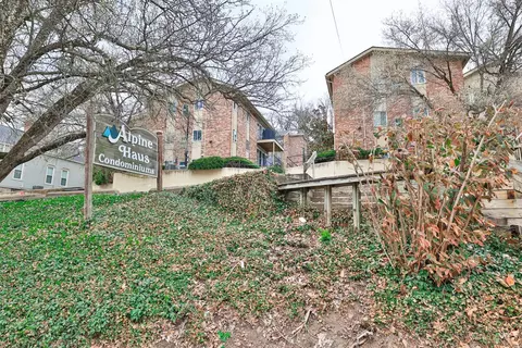 3069 Alpine Ter, Cincinnati, OH 45208