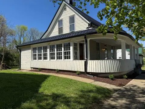 245 West St, New Vienna, OH 45159