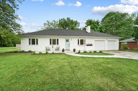 Exterior - 8203 Forest Rd, Cincinnati, OH 45255 photo 13 of 22