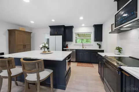 Kitchen - 8203 Forest Rd, Cincinnati, OH 45255 photo 2 of 7