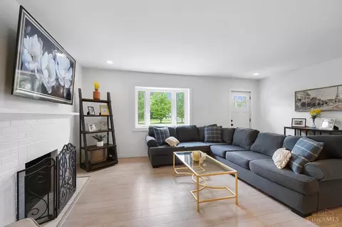 Living - 8203 Forest Rd, Cincinnati, OH 45255 photo 1 of 5