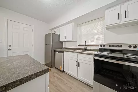 3061 Worthington Ave, Cincinnati, OH 45211 photo 6