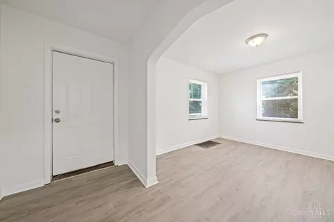 3061 Worthington Ave, Cincinnati, OH 45211 photo 3