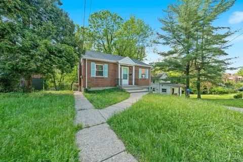 3061 Worthington Ave, Cincinnati, OH 45211 photo 2