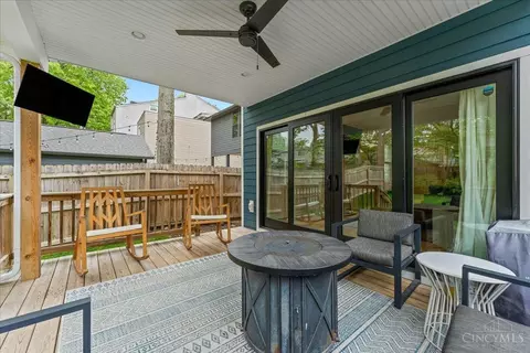 Exterior - 2948 Hackberry St, Cincinnati, OH 45206 photo 5 of 8