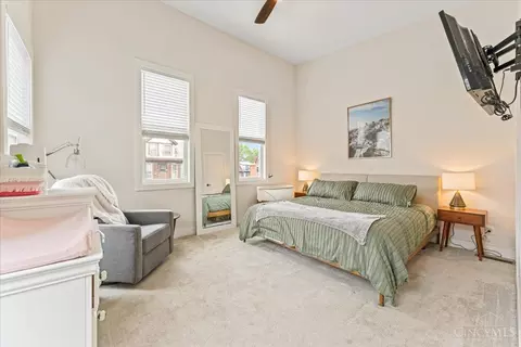 Bedroom - 2948 Hackberry St, Cincinnati, OH 45206 photo 3 of 4