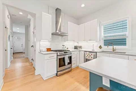 Kitchen - 2948 Hackberry St, Cincinnati, OH 45206 photo 7 of 7