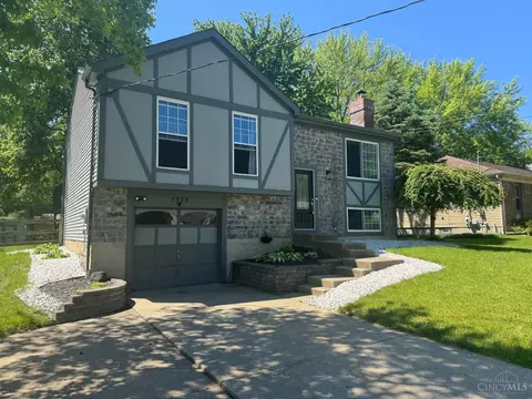 7973 Autumnwind Dr, Cincinnati, OH 45249