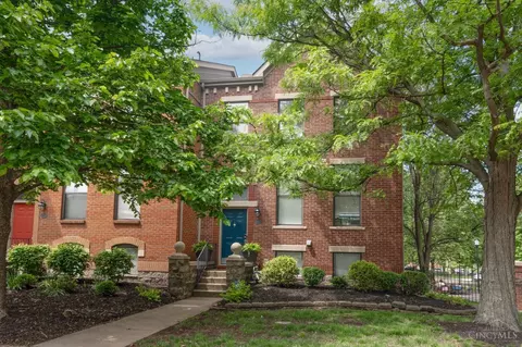 Exterior - 1007 John St, Cincinnati, OH 45203 photo 1 of 3