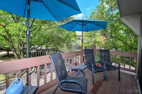 Exterior - 1007 John St, Cincinnati, OH 45203 photo 3 of 3