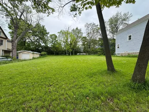 606 Riddle Rd, Cincinnati, OH 45220 photo 3