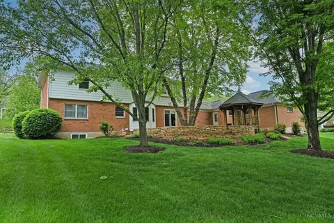 Exterior - 3263 Cooper Rd, Evendale, OH 45241 photo 9 of 9