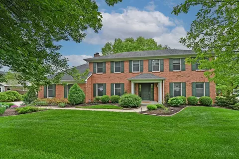 3263 Cooper Rd, Evendale, OH 45241