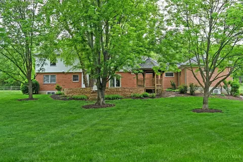 Exterior - 3263 Cooper Rd, Evendale, OH 45241 photo 8 of 9