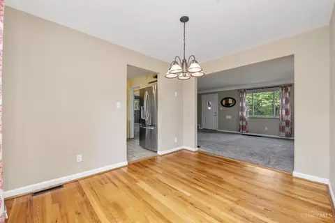 1174 Alwil Dr, Reading, OH 45215 photo 9