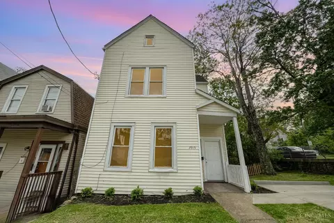3915 Liberty St, Cincinnati, OH 45205