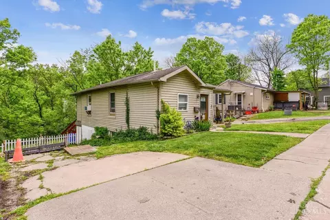 Exterior - 140 Main St, Cleves, OH 45002 photo 2 of 8