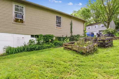 Exterior - 140 Main St, Cleves, OH 45002 photo 3 of 8