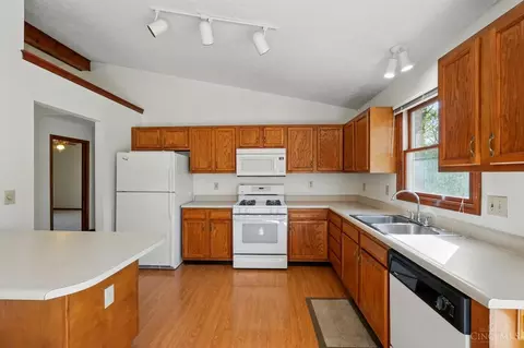 Kitchen - 8574 Price Pl, Morrow, OH 45152 photo 1 of 3