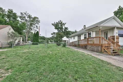 Exterior - 1024 Ansel Dr, Kettering, OH 45419 photo 8 of 8