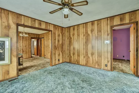Living - 1024 Ansel Dr, Kettering, OH 45419 photo 2 of 5