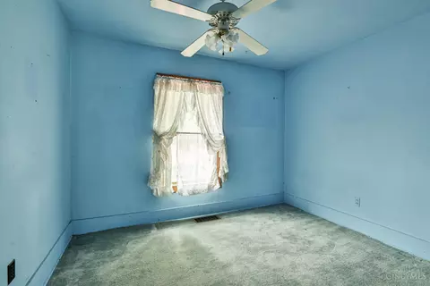 Bedroom - 1024 Ansel Dr, Kettering, OH 45419 photo 3 of 5