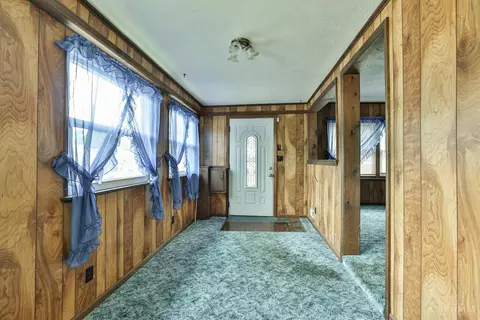 Entry Way - 1024 Ansel Dr, Kettering, OH 45419 photo 1 of 1