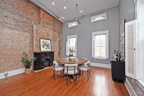 Dining - 1622 Walnut St, Cincinnati, OH 45202 photo 1 of 6
