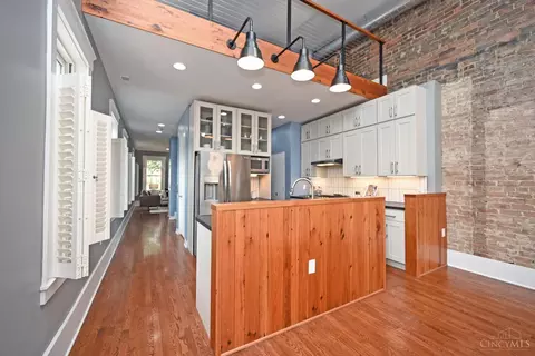 Kitchen - 1622 Walnut St, Cincinnati, OH 45202 photo 8 of 8