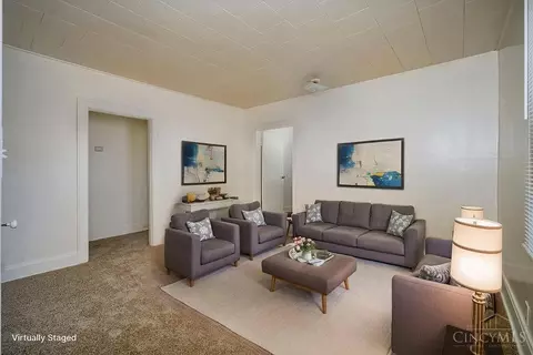 Living - 1226 Rutledge Ave, Cincinnati, OH 45205 photo 4 of 4