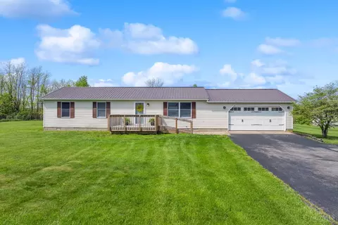 7027 St Rt 350, Clarksville, OH 45113