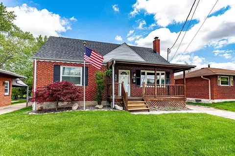 Exterior - 9366 Neil Dr, Cincinnati, OH 45231 photo 2 of 8