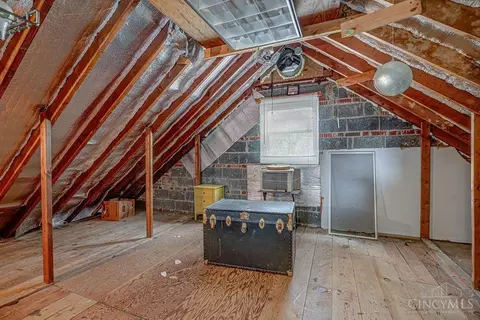 Other - 9366 Neil Dr, Cincinnati, OH 45231 photo 3 of 9