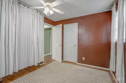 Bedroom - 9366 Neil Dr, Cincinnati, OH 45231 photo 2 of 6