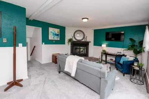 Living - 3982 Warren Ave, Fairfax, OH 45227 photo 5 of 5